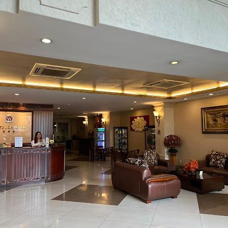 White Lion Hotel Ho Chi Minh City Exterior photo